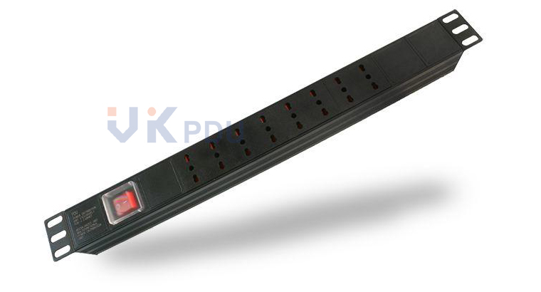 8 way Italian standard PDU 